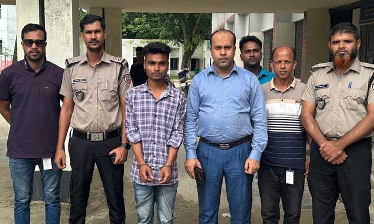 পাকুন্দিয়ায় মাদকসেবীর জেল-জরিমানা