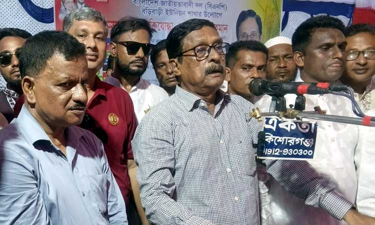 বাংলাদেশ চালানোর মতো সমস্ত ক্ষমতা তারেক রহমানের আছে: ফজলুর রহমান
