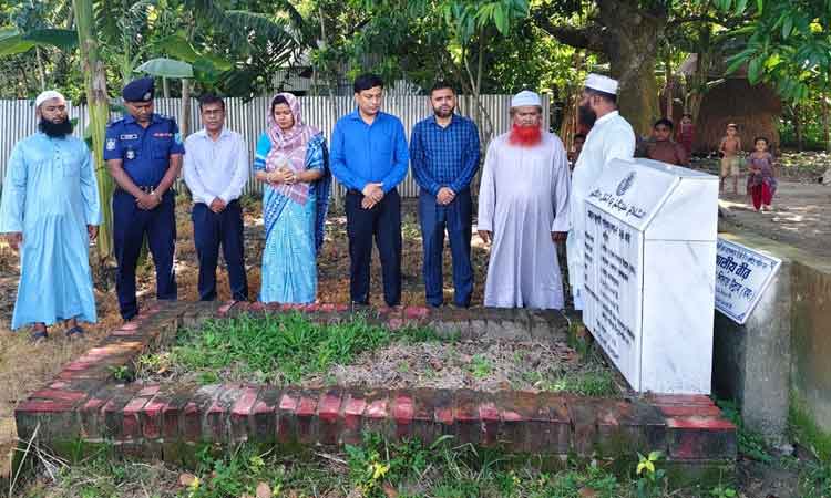 জুলাই শহীদ দিবসে পাকুন্দিয়ায় দোয়া-মোনাজাত ও শ্রদ্ধায় শহীদদের আত্মত্যাগ স্মরণ