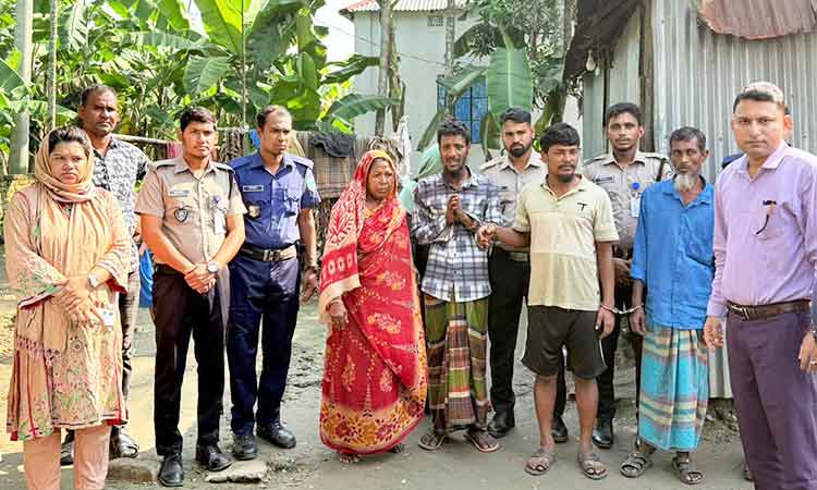 কটিয়াদীতে গাঁজাসহ আটক পাঁচজনের জেল-জরিমানা