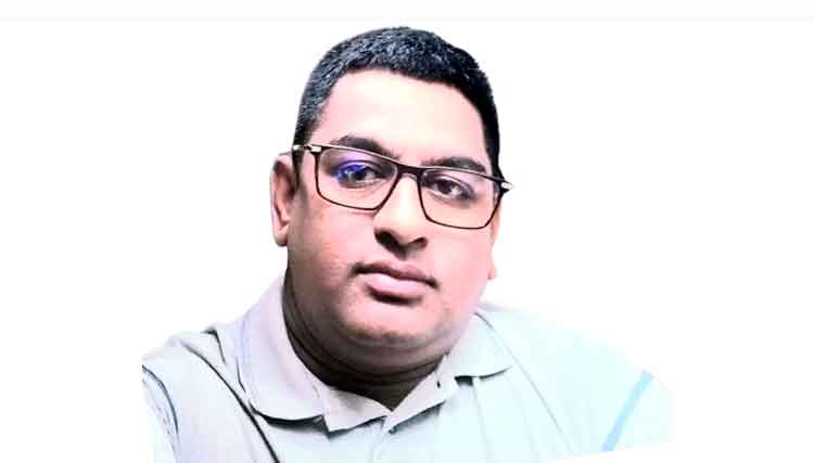 পাকুন্দিয়ায় শোকজের জবাব না দেওয়ায় বিদ্যালয় কর্মচারী সাময়িক বরখাস্ত